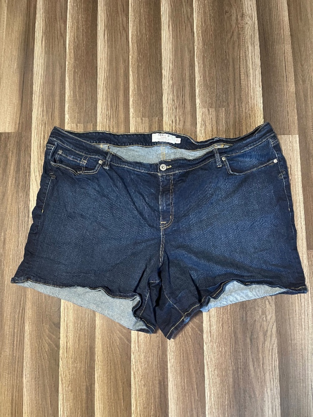 Torrid Denim Jean Shorts Size 30